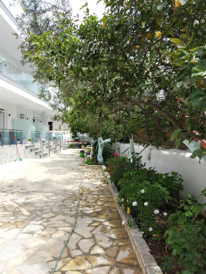 Apartments Margarita Ksamil Extérieur photo